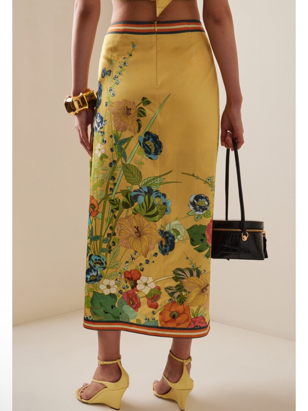 Alemais Cresida Sarong Skirt Yellow Floral Wrap Midi floral Revolve $425 Sz 0 - Picture 4 of 11